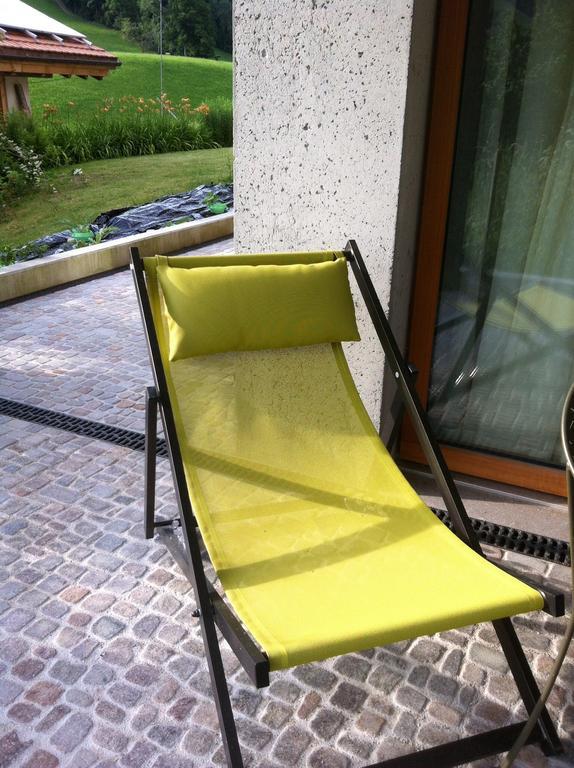 Chalet Park Apartment Mit Sauna Hamam Diemtigen Quarto foto